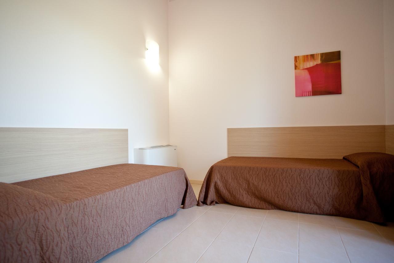 Quadruple Room,779350257:JPEG