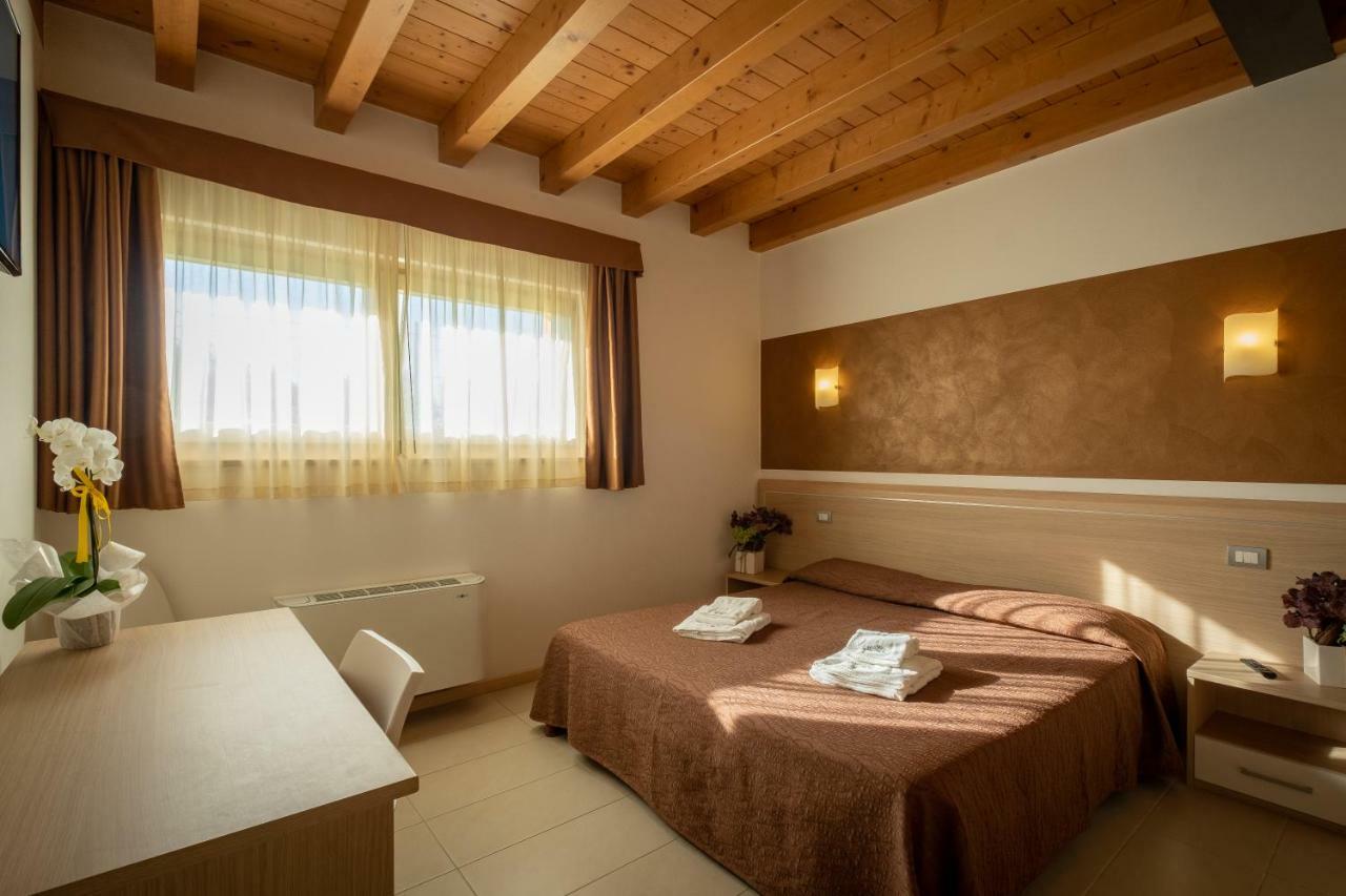 Two-Bedroom House,779349747:JPEG